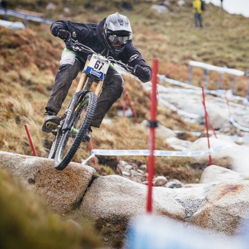 hopetech: Not the weekend at the Fort William World Cup @craigevans1 wanted- but he still got a swee