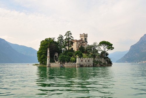 Isola di Loreto by Teone! on Flickr.