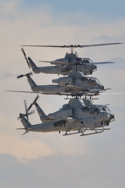 titanium-rain: 168053 Bell AH-1Z Viper USMC