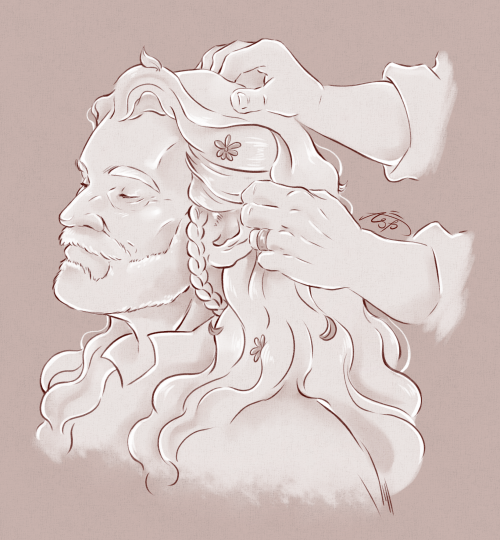 Bilbo Is Always Happy To Help Thorin With Hair Care :3