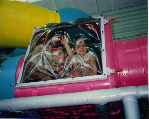 jmdurden:  iwanttobeastayathomedad:  The First Discovery Zone opened up in January 1990. They went Bankrupt in December 1999. There never is and never will be anything as 90′s as Discovery zone.       my childhood T ^T 