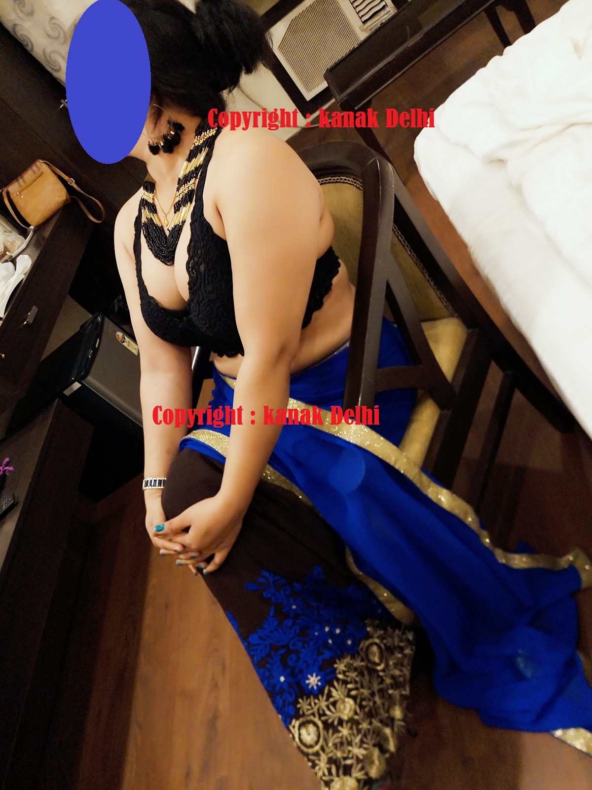 kanakdelhi:  Enjoy my new collection saree pic 😘😘💋💋💋💋💋 give
