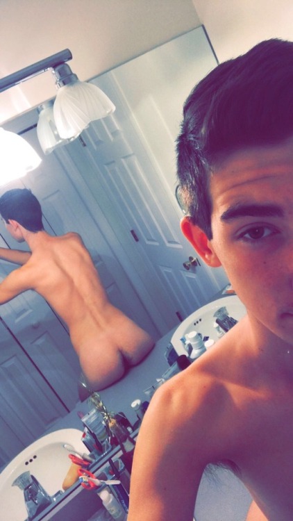 carson122002: If anyone has any premium porn websites that would like to share with me, I’ll g