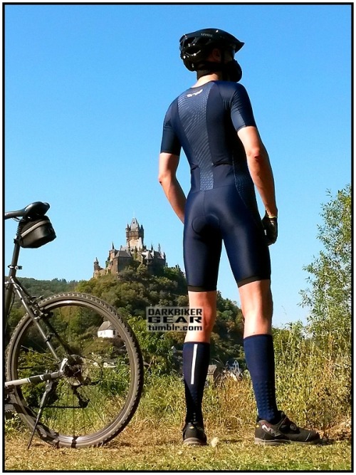 trisuit