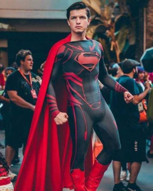 jobbercomics:  sexy superboy. adult photos