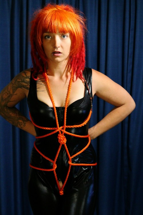 propertyofboss:  Self tied in orange. More of this set in my “me” tag. Don’t forget to check out the