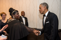 sociallyawkwardblaqgirl:  fancybidet:  loveniaimani:  spylight-media:  The White House Correspondents’ Dinner [x] Gabourey + The Obamas    In that first photo it looks like SHE is the queen greeting him.  POTUS looks good, but FLOTUS and Gabourey look