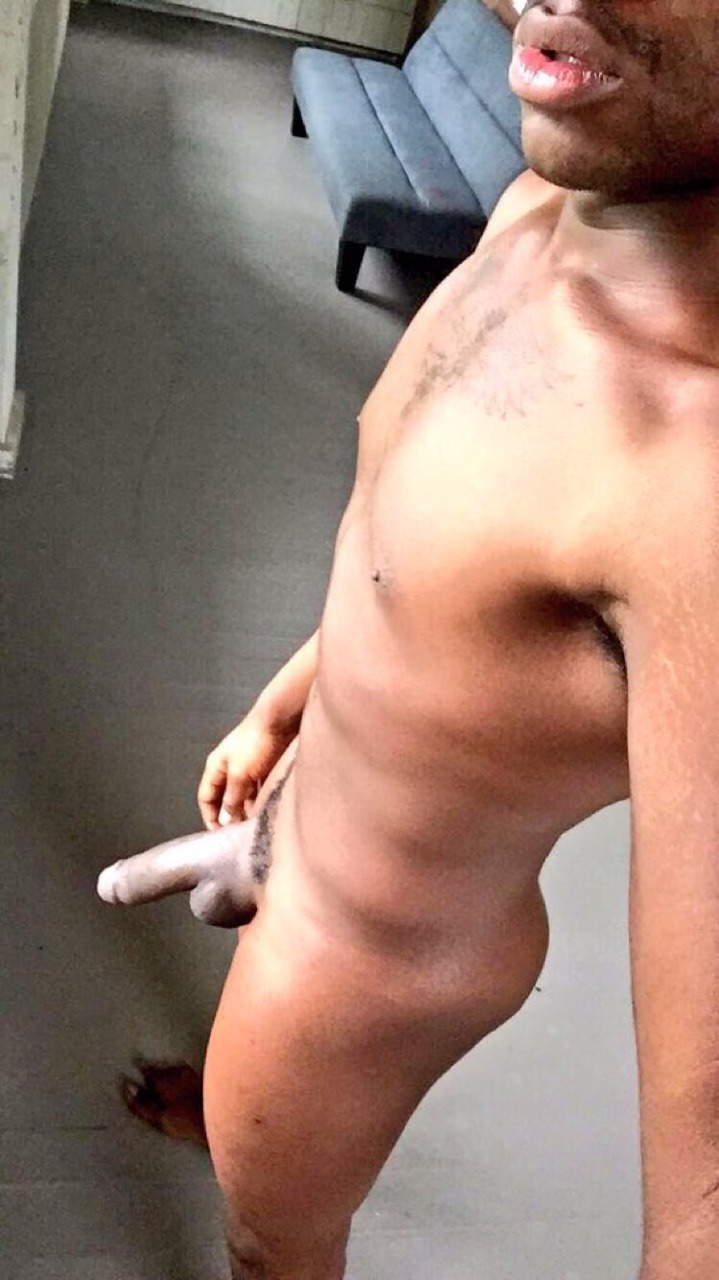 theblackclarkkent:  Just Fo👣ow:  IG: Instagram.com/J_TiberiusKirk 😈😏😜