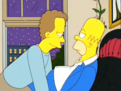 random-turkey:  -El gordo tony te manda esto. -Idiota! ese era el beso de la muerte.
