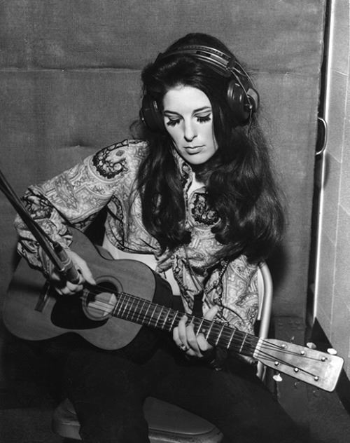 spacebass01:Bobby Gentry at Muscle Shoals studio 1970