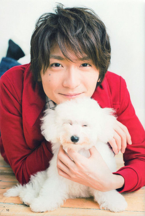 seiyuu:  Shimazaki Nobunaga in his photobook, Nobu Life, #1 Please do not reupload / redistribute my