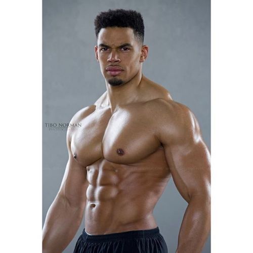 mancebos:  Arran Aragundade