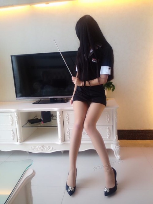erohentaii: 女教师甜甜