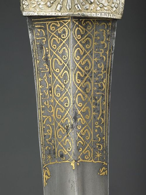art-of-swords: Khanjar Dagger Dated: 18th century - 19th century Culture: Turkish Medium: silver, go