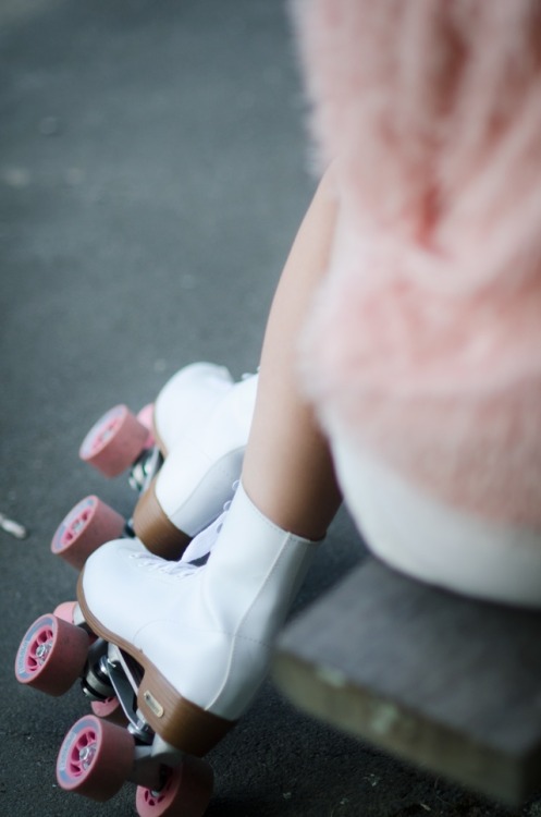 riverofbones:  vintage & models ❂ 