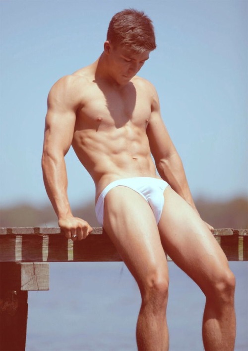 Guys In Speedos