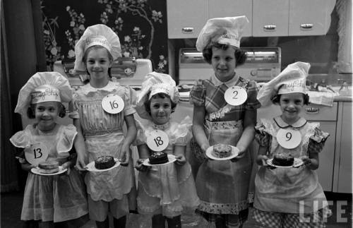 Clumsy Chef bake off(Francis Miller. 1953)