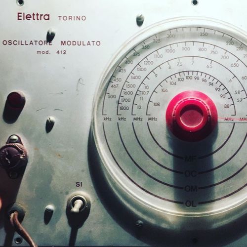 Elettra, Torino: Oscillatore modulato, 1970 #electronics ift.tt/2YKePLb