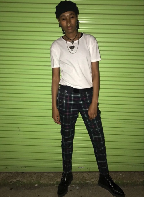 tomboy-esque:Ig: @temp_taye_tion