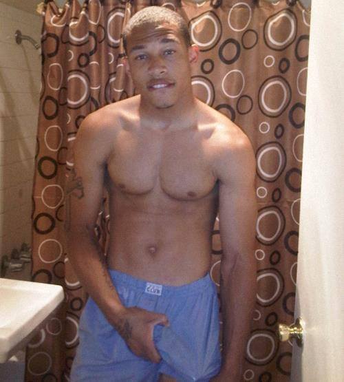 raiydiocity:  teenharddick:  http://teenharddick.tumblr.com/  Gat dayummmmmm