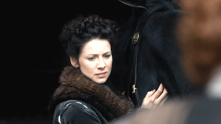 lulu-tan79:  “Why do the horses love Caitriona more?” (Other than mints, I do