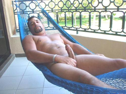 stocky-men-guys: Big, strong and sexy menStocky Men &amp; Guys