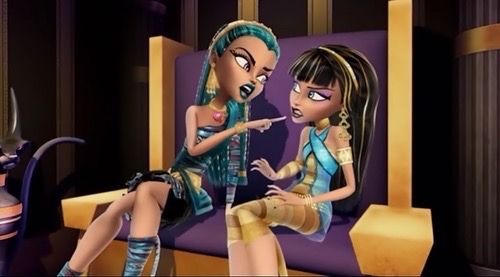 Cleo's Sister Nefera Is Back at Monster High!