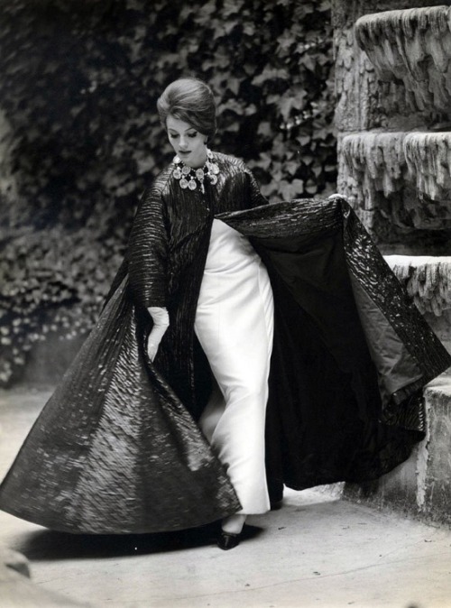 Dior evening gown and cape, 1960