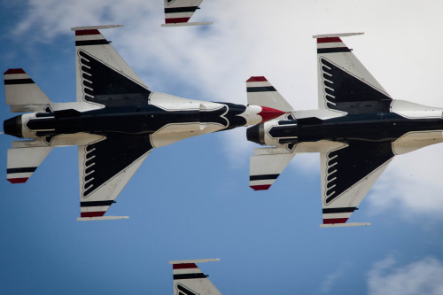 theworldairforce:  Patriots  The U.S. Air Force Thunderbirds perform an aerial demonstration during 