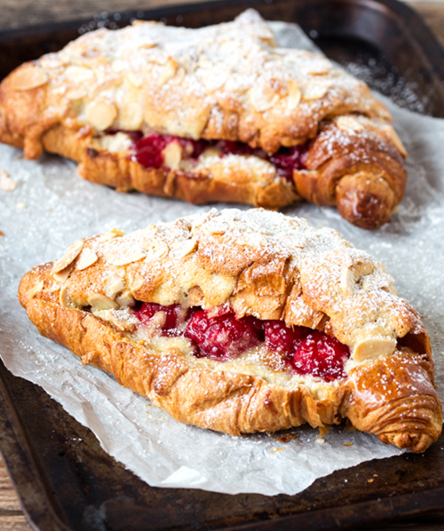 Porn photo fullcravings:  Raspberry Frangipane Stuffed