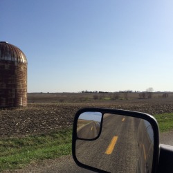 illinoisfarmersdaughter:  Chasing those yellow lines. Farm bound. 