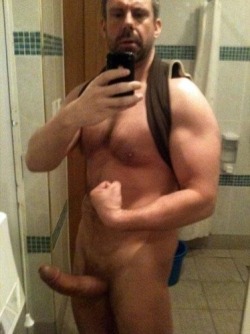 daddys-little-faggot:  Daddy, it’s so BIG!!!