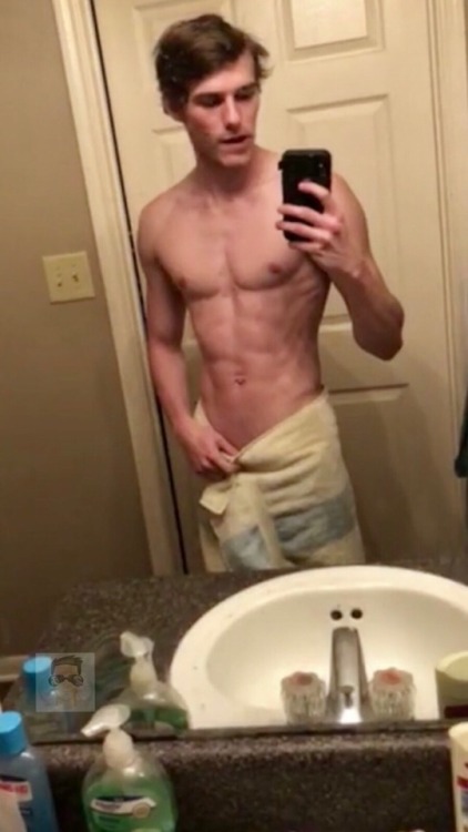 brentwalker092:  steventx: heteroflexible1904:   Hot ass   *** Please reblog and follow me for more hot amateur guys ***   I just fell in love with this hunk!! Come to my house and spend the night!  [Please visit/subscribe to our Youtube channel]