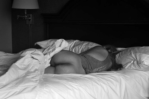 sirsplayground:  http://betweenxxbreaths.tumblr.com  Thank you for your submission, very nice view. Sir