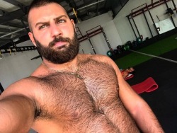 beardburnme2:  M_i_c_h_k_a_e_l instagram 