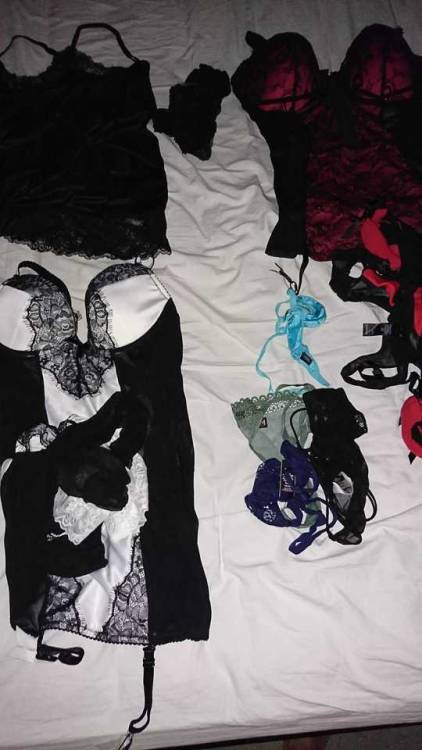 karla01tv: bg123456789z: mr-in-lingerie: What should I wear now? I’d love to wear all of it   