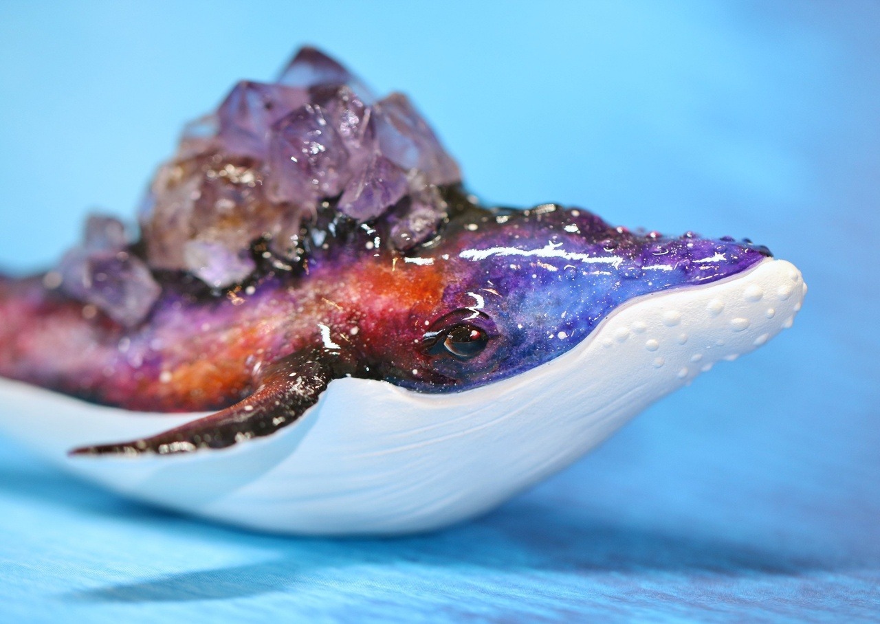 sosuperawesome:  Whale FigurinesFox Luu Creations on EtsySee our #Etsy or #Whale