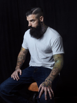 beardsplustattoos:  @dylantatetattoos  /Have