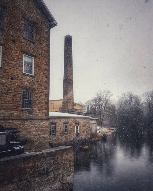 Winter comes to the old mill ◇ • • • • • ~~~~~~~~~~~~~~~~~~~~~~~~~~~ #abandoned #abandonedplaces #mo