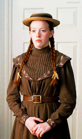 margeaery:AMYBETH MCNULTY as ANNE SHIRLEY-CUTHBERT in ANNE WITH AN E SEASON 3 (2019)Costume Design b