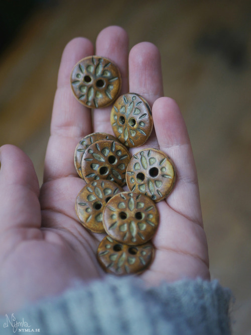  Ceramic buttons! These are sold but I’m quite tempted to make some for myself. And should I m