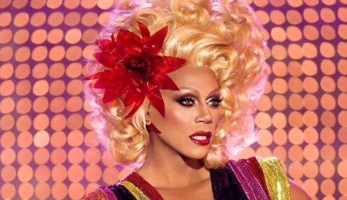 RUPAUL. LA REYNA DE LAS CHICAS TRAVESTIS  Y DRAG QUEEN