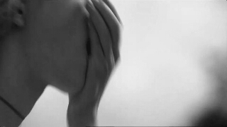 suicidebts:    Desearía estar muerta.  