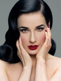 badbitch-empire:  Dita Von Teese 