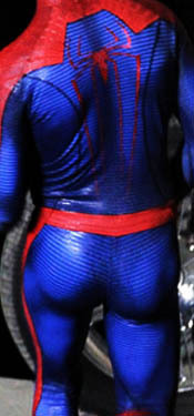 dailybulge:  best of marvel butts (1/10) → peter parker 