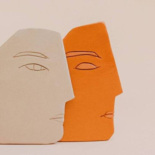 Ceramics by Portuguese based duo Uinverso #ceramics #art #design #uinverso #ceramic #faces #face #po