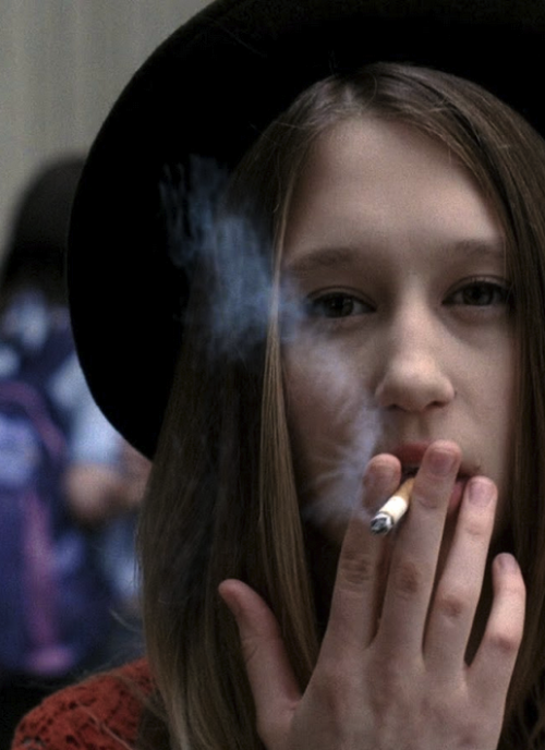 filmwitches:  Taissa Farmiga in American Horror Story (2011) 