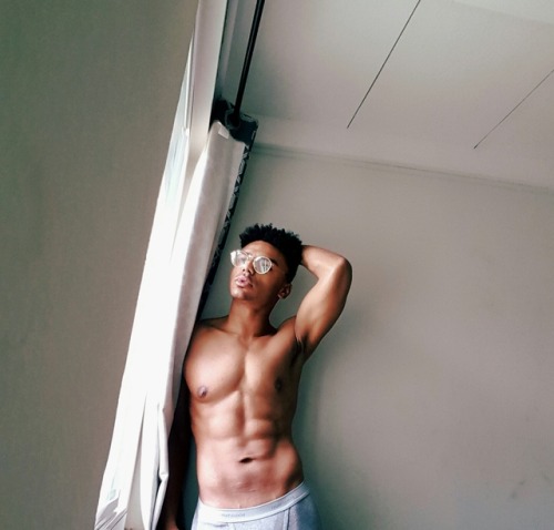 savvyifyanasty:  Ig: i.am.pharaoh