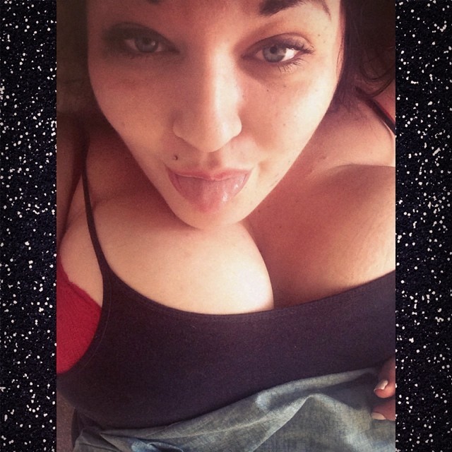two-magpies:  Nothing like waking up after a night drinking and feeling all good