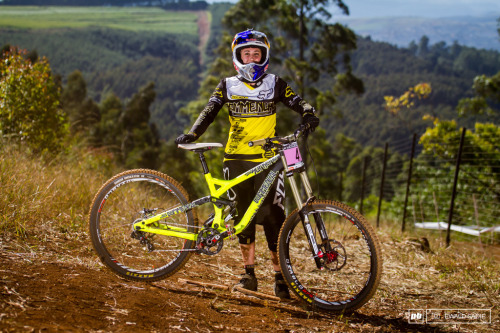 womenscycling: Myriam Nicole via 39 World Cup Downhill Bikes - Pietermaritzburg World Cup - Pinkbike